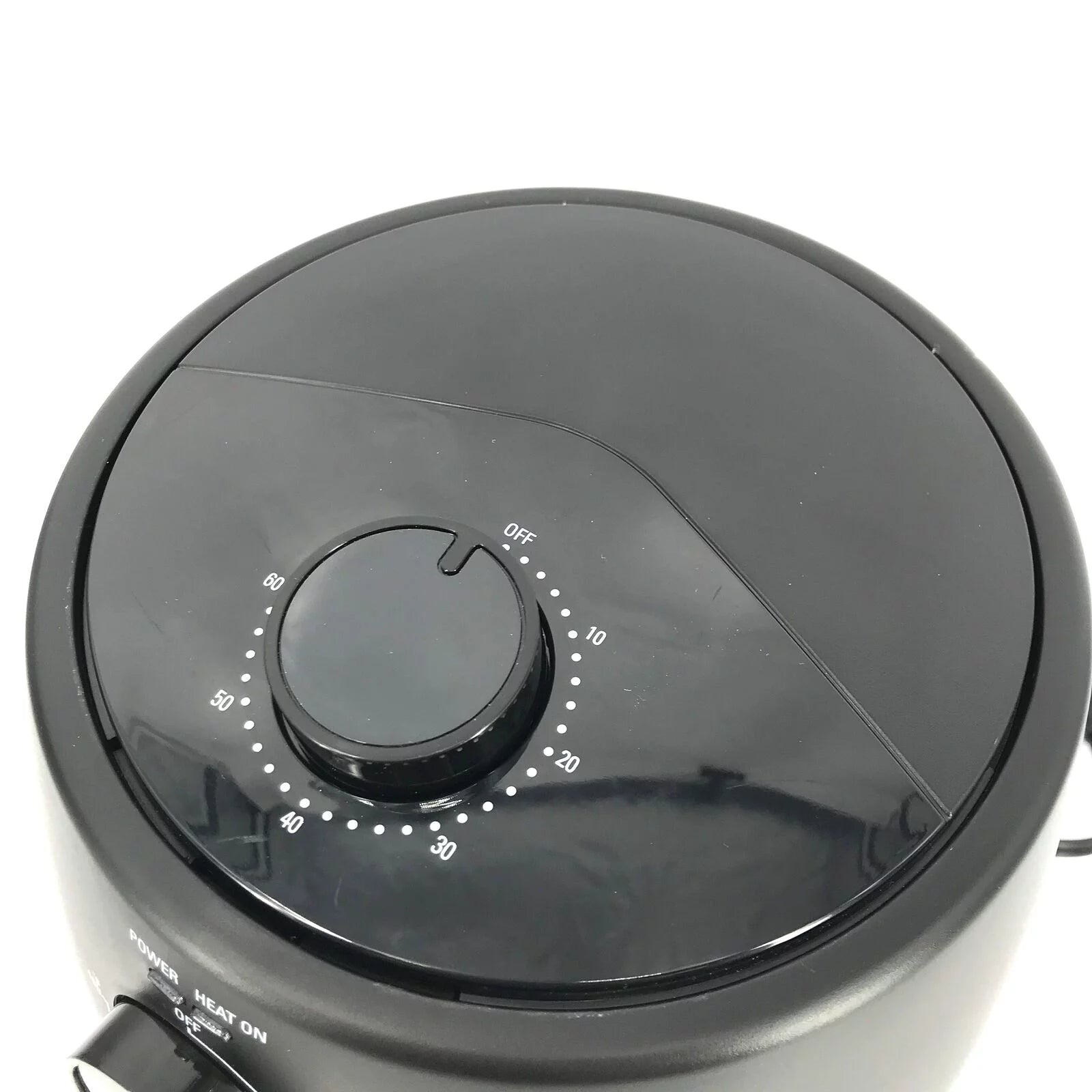 2qt Analog Air Fryer Matte Black U555