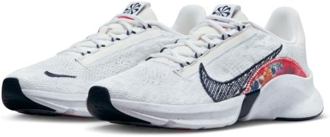 Women's Training Shoes Size 9 V944