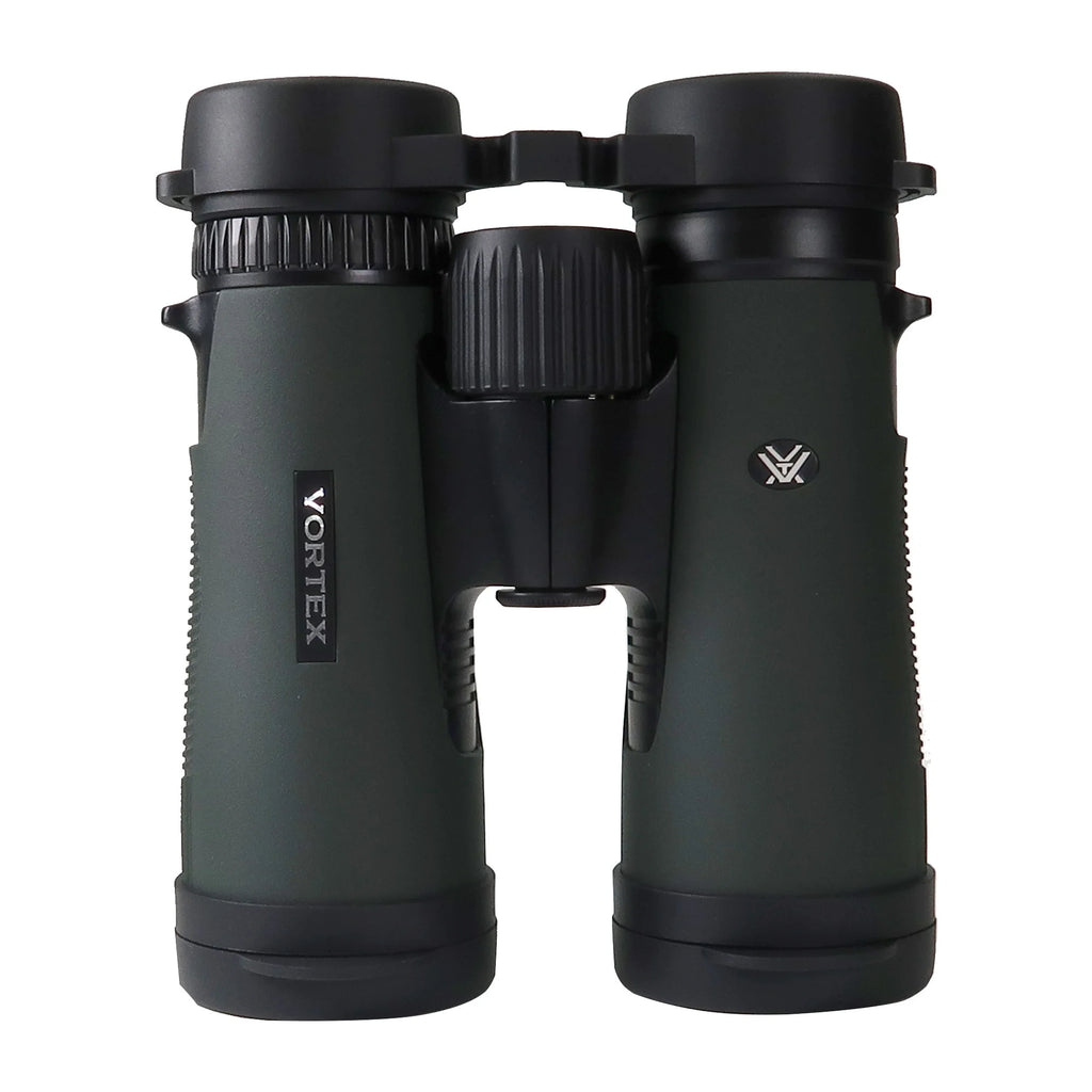 8x42 HD Binoculars with Cleaning Kit C369444