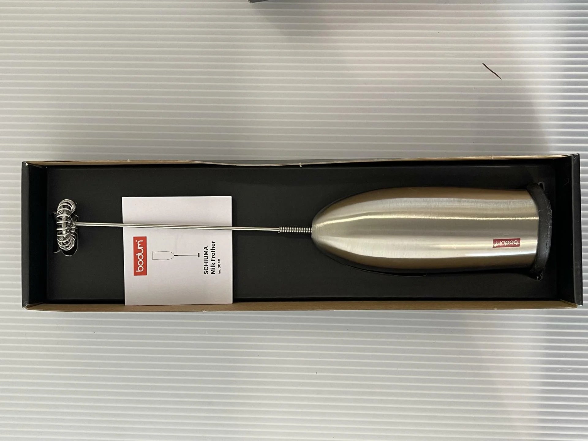 Battery Operated Milk Frother, 9 Inches, Chrome Z1028