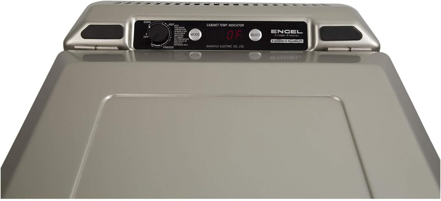 Portable Fridge/Freezer with AC/DC Power S616285