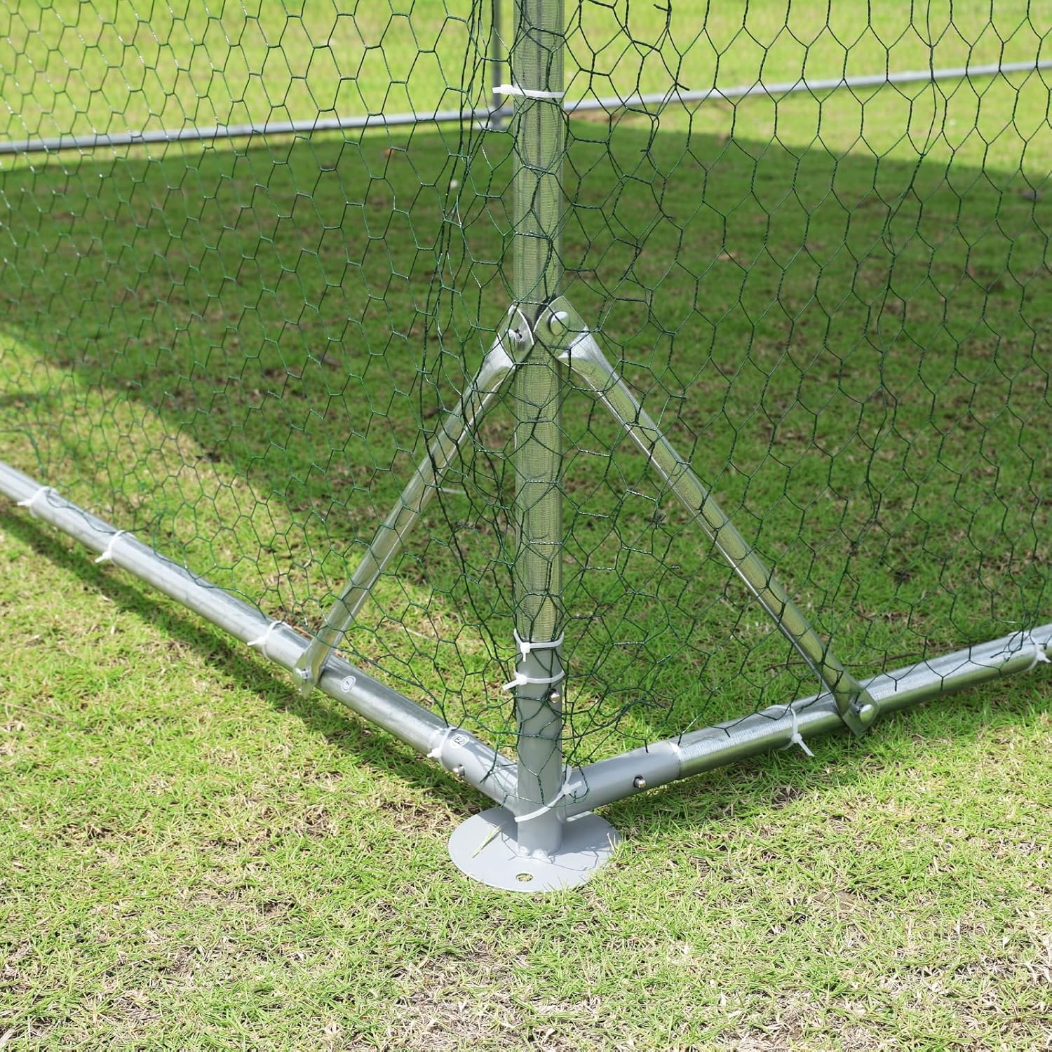 Large Metal Chicken Coop Walk-in Poultry Cage with Waterproof Cover for Outdoor Use F2254