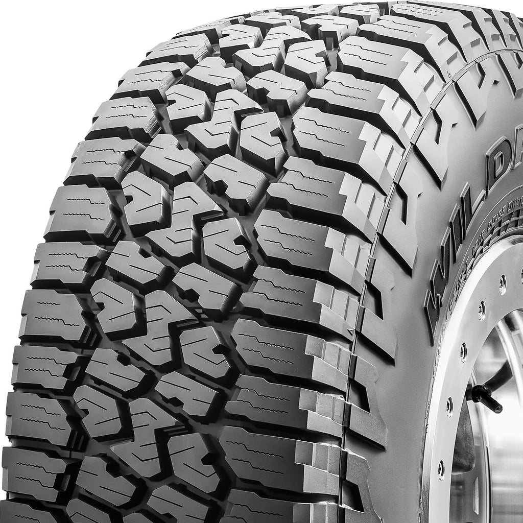 All-Terrain Radial Tire 235/75R15 109T J6683
