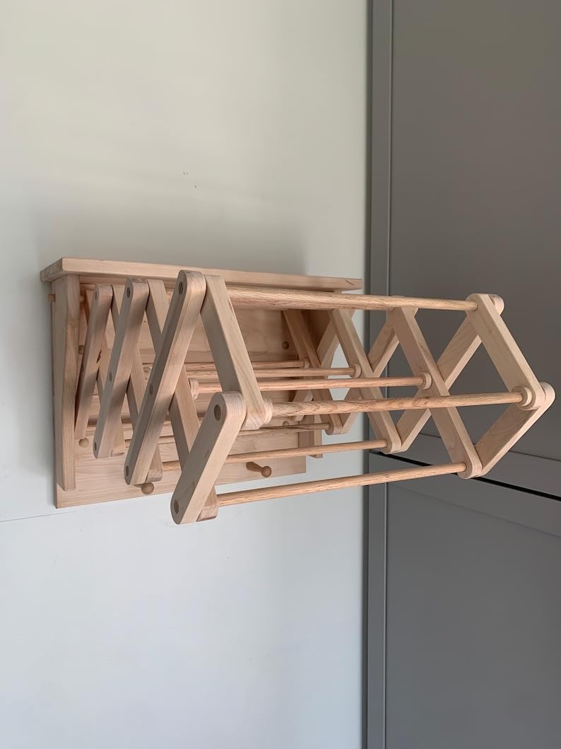 Wall Mounted Wooden Clothing Drying Rack with Peg Hooks U243