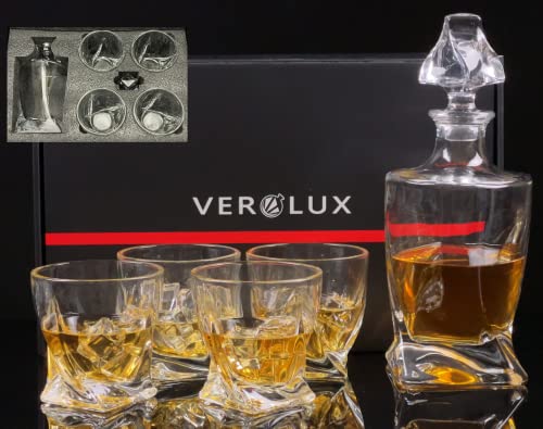 Whiskey Decanter Set with 4 Glasses in Gift Box D662