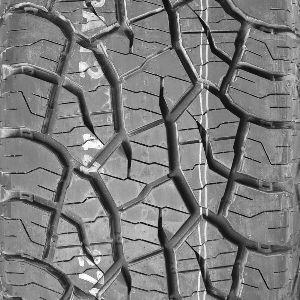 All-Terrain Tire 235/75R15 E657827
