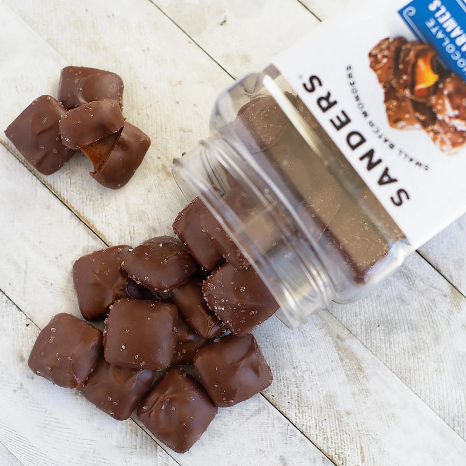 Milk Chocolate Sea Salt Caramel Candy, 36 oz Q7468