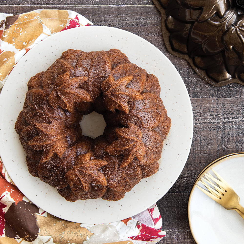 Bundt Pan, Bronze J25995
