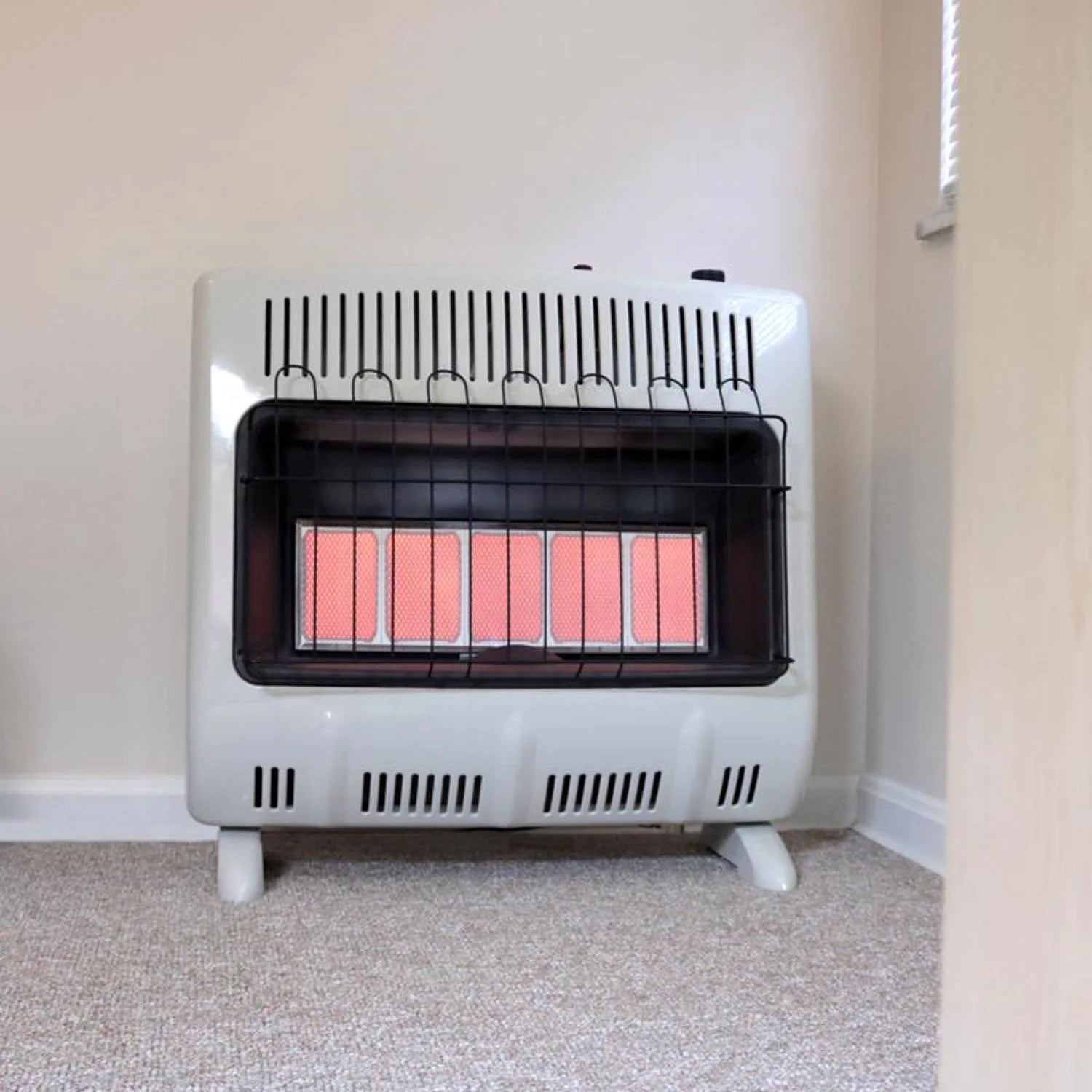 Radiant Propane Heater 30000 Btu/h for 1000 sq ft Y394