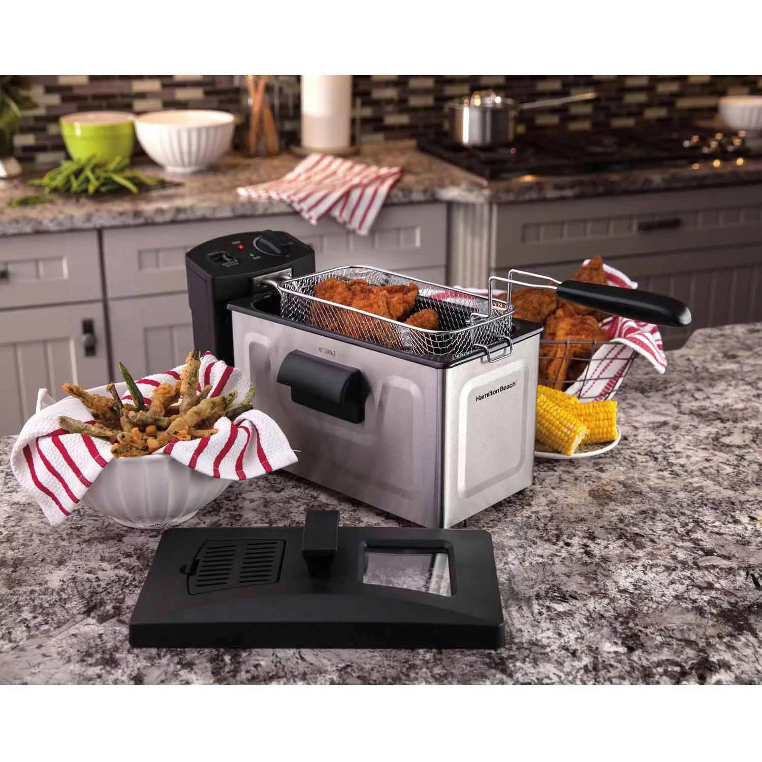 Deep Fryer with 12 Cup Oil Capacity A6760