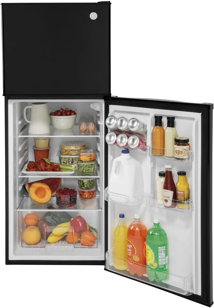 9.8 Cu. Ft. 12 Volt DC Top-Freezer Refrigerator G844060