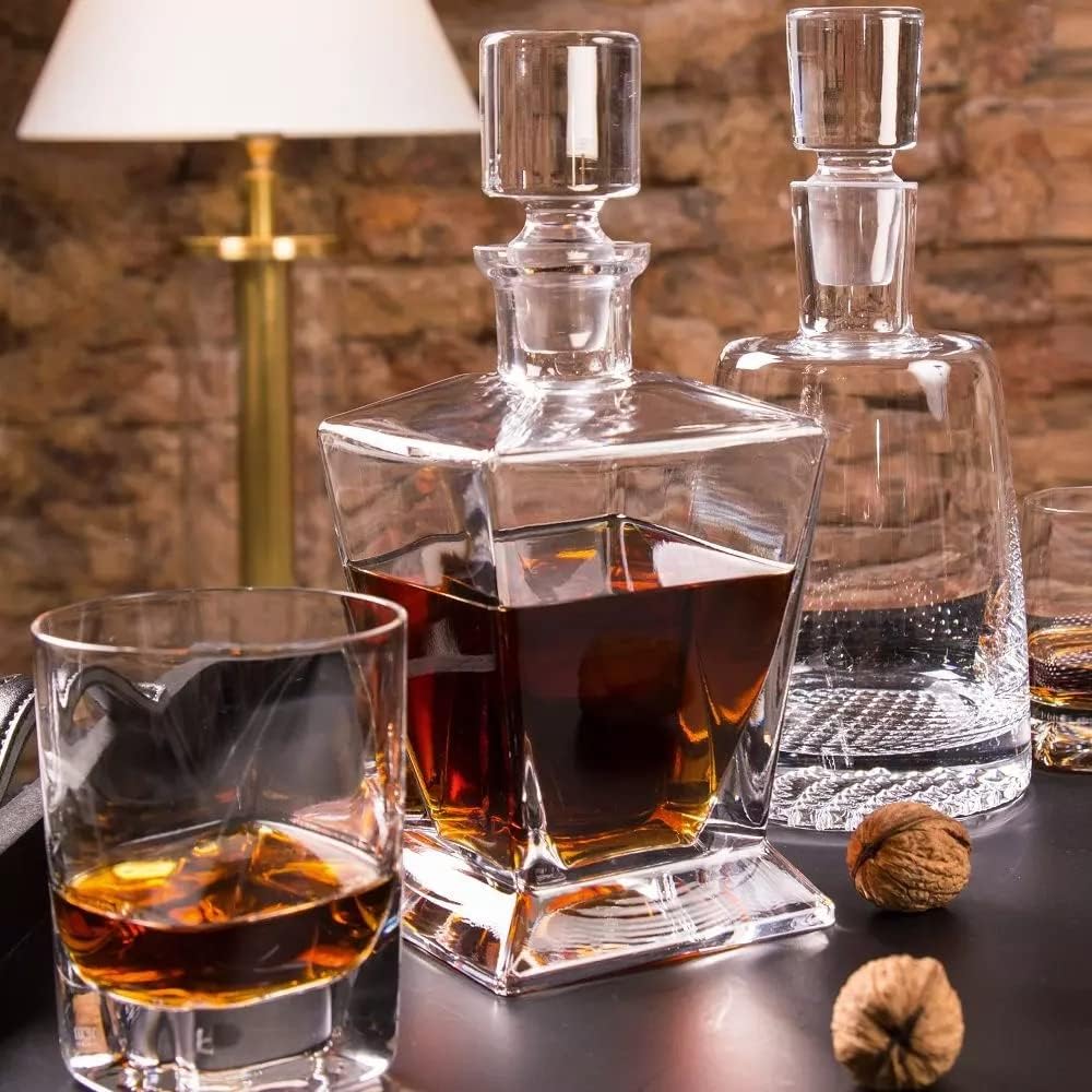 Whiskey Decanter Carafe with Stopper, 25.4 oz K92216