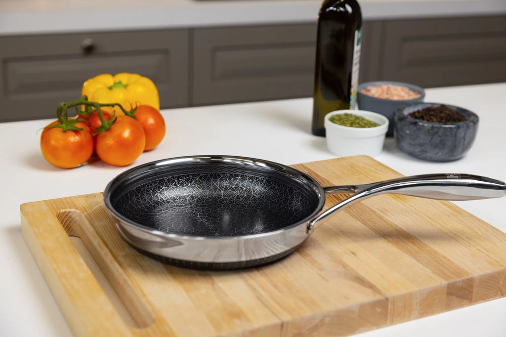 8" Hybrid Nonstick Frying Pan V41730
