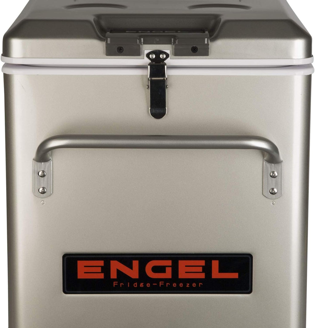 Portable Fridge/Freezer with AC/DC Power S616285