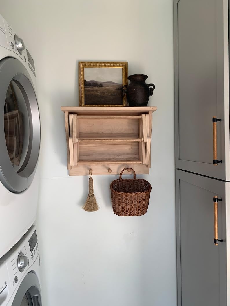 Wall Mounted Wooden Clothing Drying Rack with Peg Hooks U243