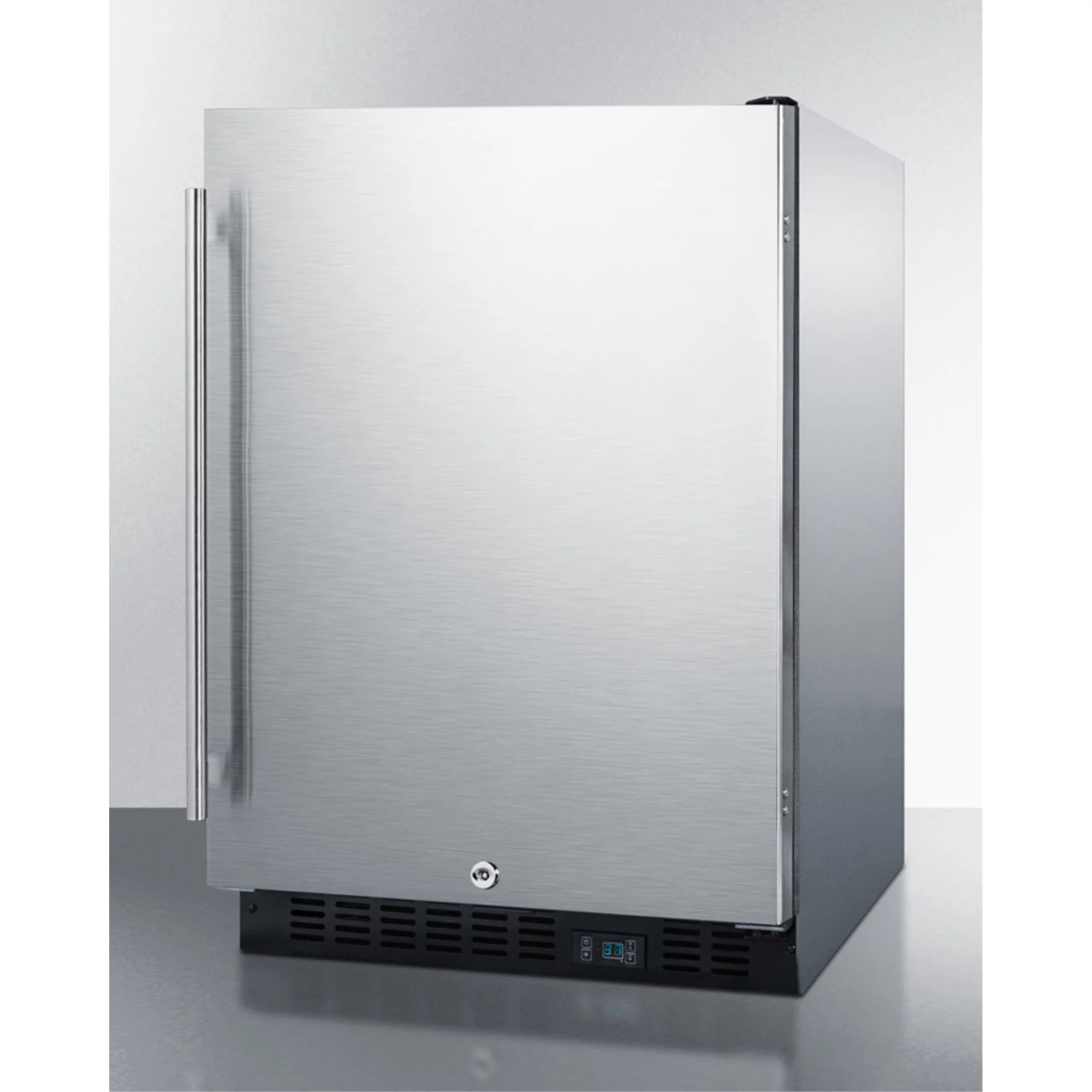 Undercounter commercial refrigerator with stainless steel interior V11256