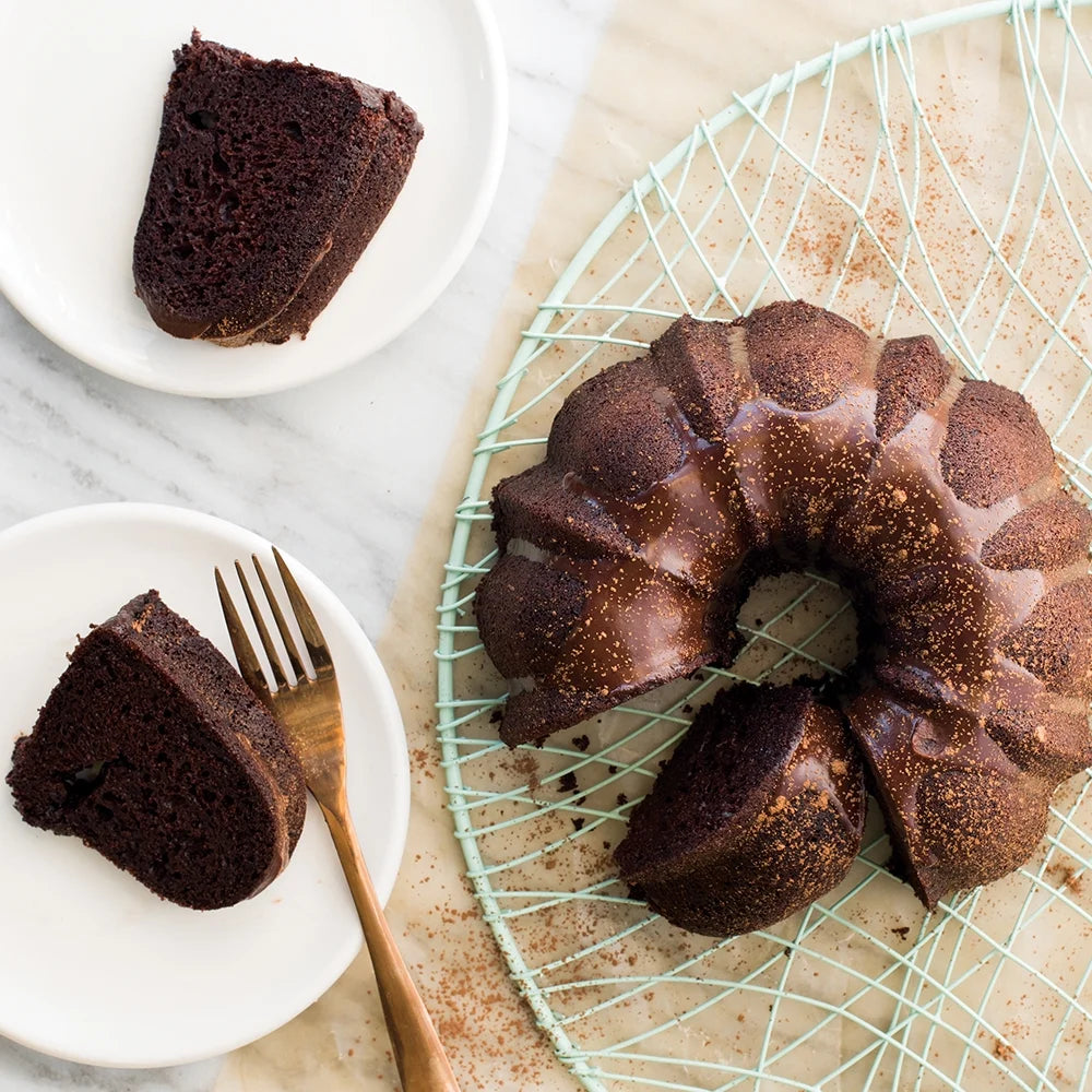 6-Cup Anniversary Bundt Pan L115