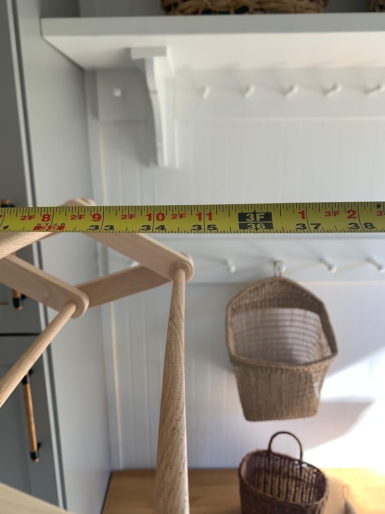 Wall Mounted Wooden Clothing Drying Rack with Peg Hooks U243