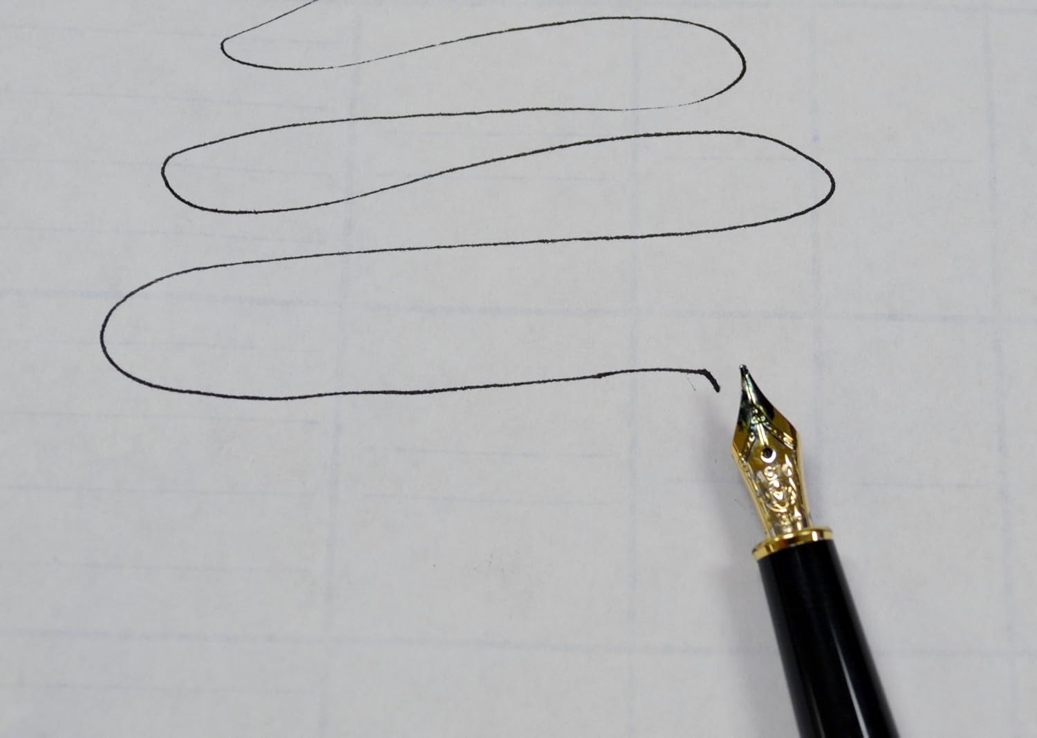 Fountain Pen, Black with Gold Trim W942