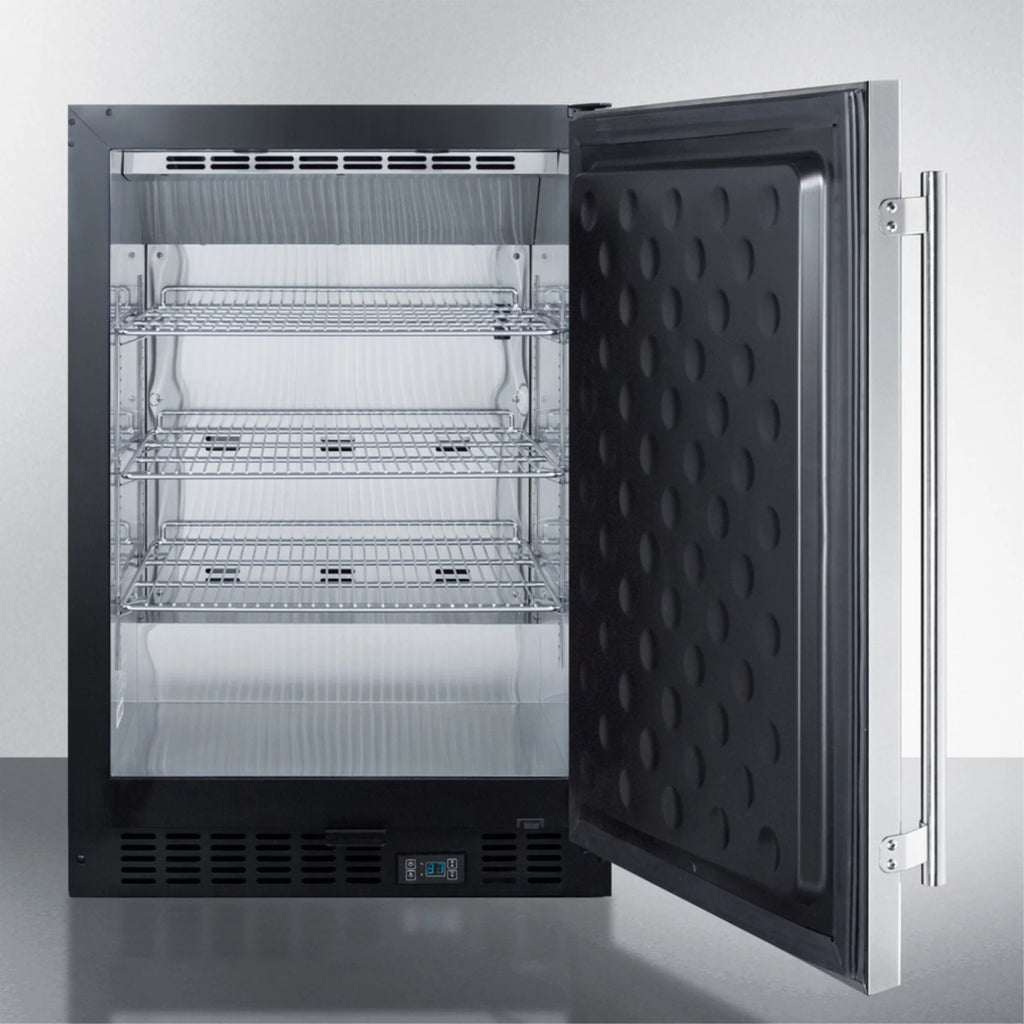 Undercounter commercial refrigerator with stainless steel interior V11256
